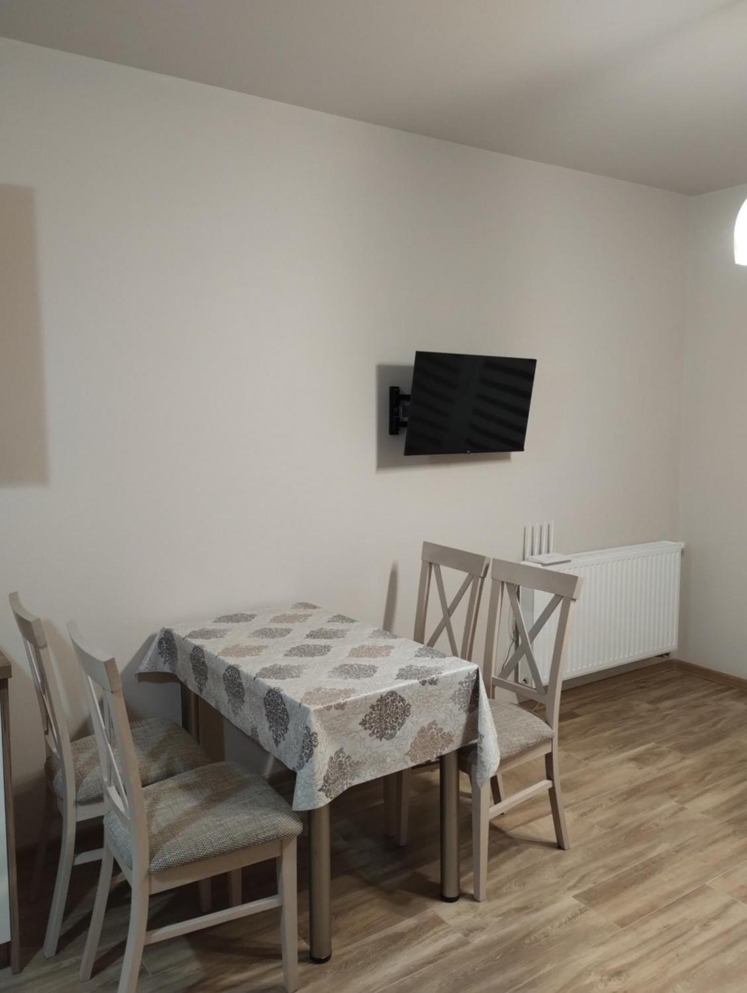 Apartment Emilia *